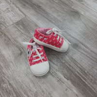 декоративни бебешки обувки , снимка 1 - Бебешки обувки - 44733193