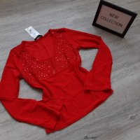 Нова червена блуза с пайети на намаление, снимка 1 - Блузи с дълъг ръкав и пуловери - 29469196