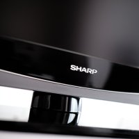 Телевизор Sharp LC-42X20E, снимка 2 - Телевизори - 42455945