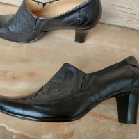 Нови кожени бълг. обувки, снимка 7 - Дамски обувки на ток - 39909541