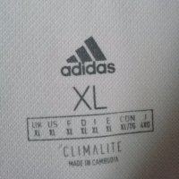 Juventus Adidas оригинална фланелка тениска Ювентус XL , снимка 4 - Тениски - 36685730