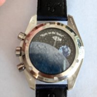 Omega Speedmaster Silver Snoopy 50th anniversary Edition chronograph , снимка 2 - Мъжки - 44225843