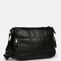 Удобна и практична дамска мека чанта с дълга дръжка 22х14см, снимка 4 - Чанти - 44398855