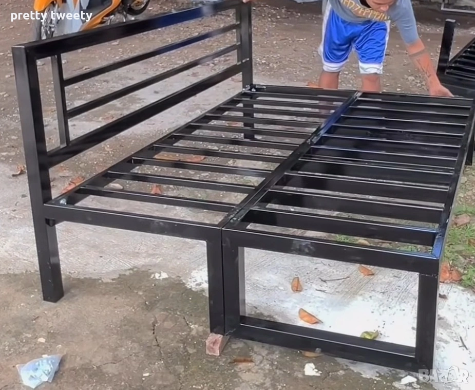 Метално сгъваемо легло - диван по поръчка , снимка 1