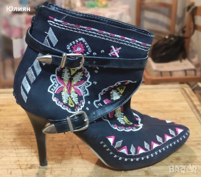 Дамски артистични обувки за сцена, снимка 1