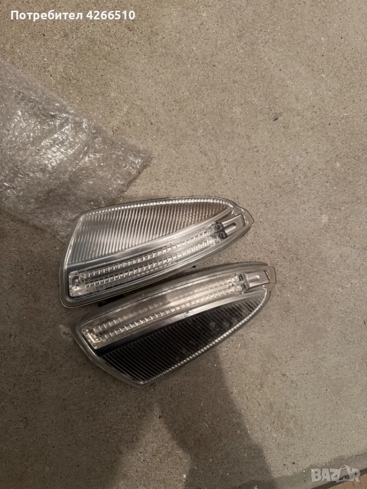 Мигачи светлини за огледало за Мерцедес w204 preface, снимка 1