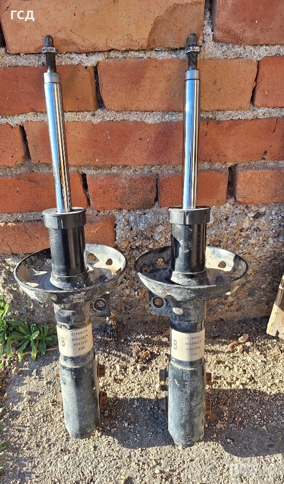 Предни амортисьори за Опел Астра Г/Зафира А , снимка 1