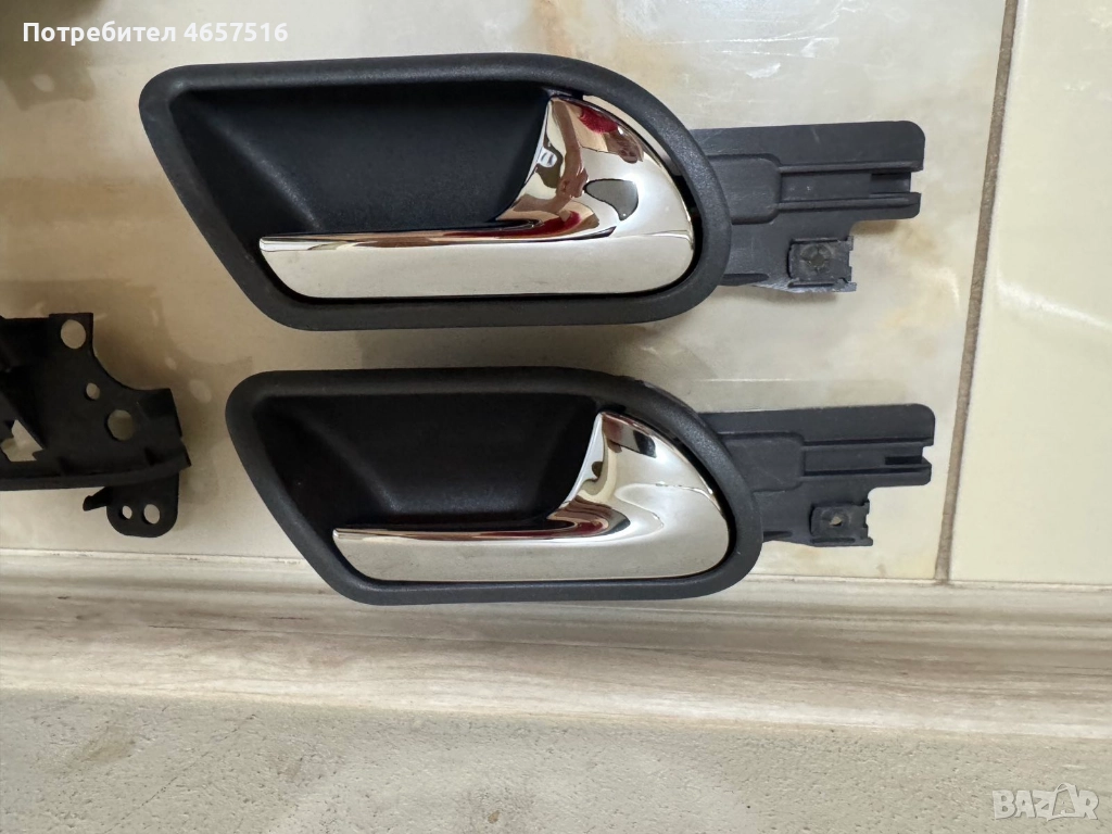 Вътрешна дръжка на задна дясна врата на Голф Vw Golf 5 само за 20лв. 1K4839114B, снимка 1