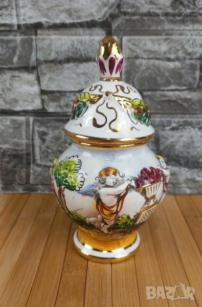 Декоративен съд с капак – Capodimonte, снимка 1