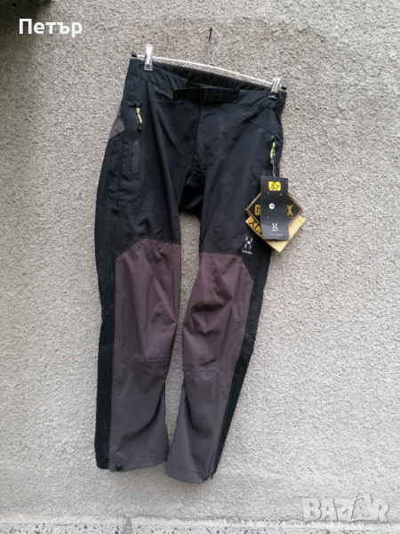 Продавам малки чисто нови качествени водоустойчиви панталони със странични ципове Haglofs , снимка 1