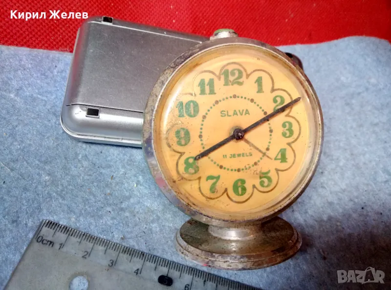 SLAVA 11 JEWELS MADE in USSR Стар КОЛЕКЦИОНЕРСКИ РУСКИ МЕХАНИЧЕН БУДИЛНИК СЛАВА 44052, снимка 1
