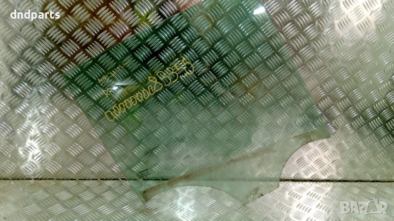 Задно дясно стъкло Renault Megane,2004г.(хечбек), снимка 1
