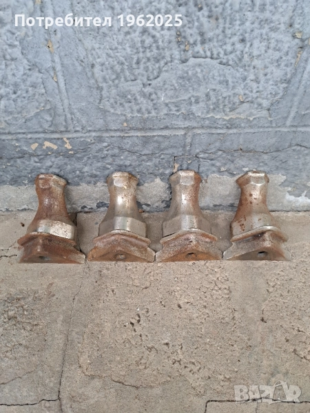 Комплект Соц Стари Чугунени Крака От Стара Печка., снимка 1