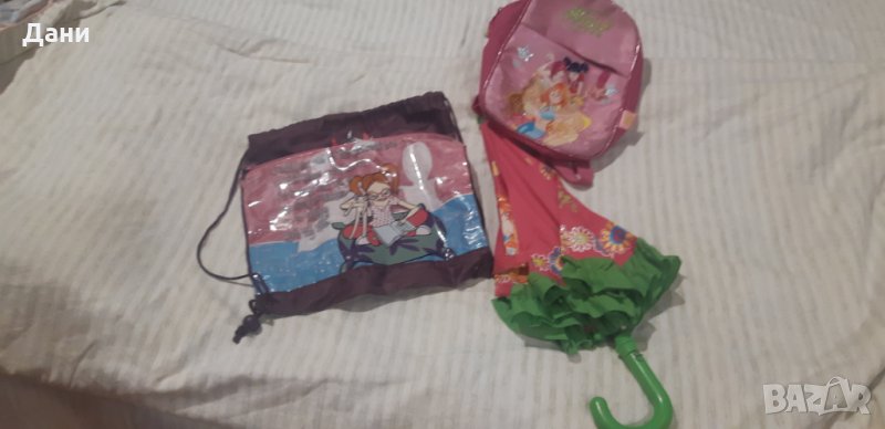 Детски комплект от чадър и две ранички :Winks", снимка 1