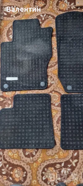 Продавам оригинални мокетни стелки за Mercedes  ML 164, снимка 1