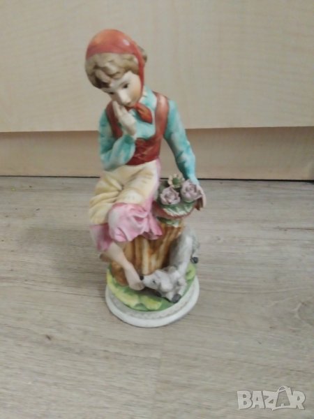 порцеланова статуетка, снимка 1