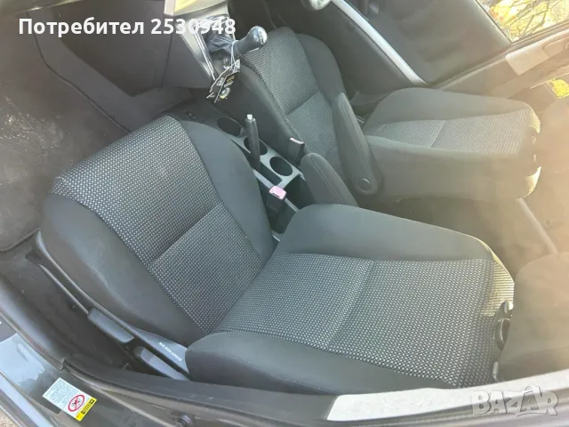 Toyota Corolla Verso 2.2 D-CAT на части , снимка 10 - Автомобили и джипове - 48158533