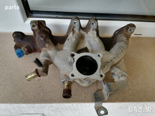 Всмукателен Колектор Фиат Пунто Мк1 - Ланчия N , снимка 2 - Части - 29223121