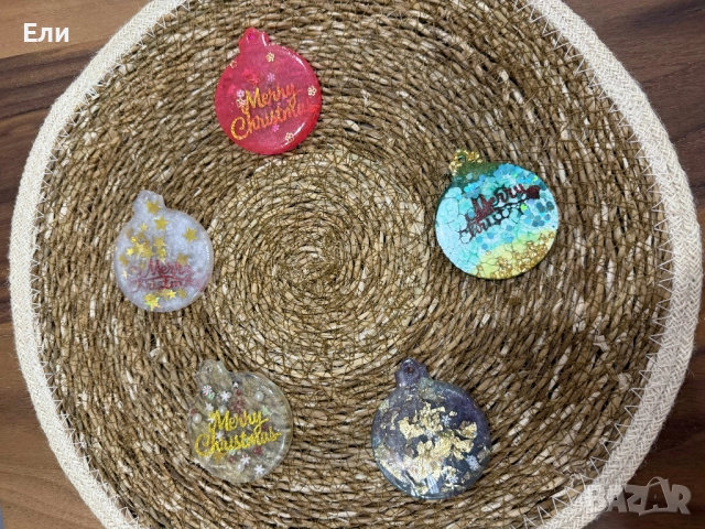 Ръчно изработени коледни украшения