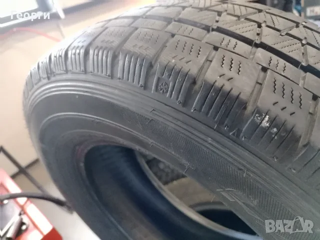 4бр. зимни гуми 235 65 16C Falken, снимка 4 - Гуми и джанти - 56334801