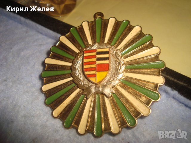 1984г. ЕМАЙЛИРАН СТАР КРАСИВ НЕМСКИ РЯДЪК МЕДАЛ с ПОЗЛАТА и ГЕРБ 30642, снимка 3 - Антикварни и старинни предмети - 37954936