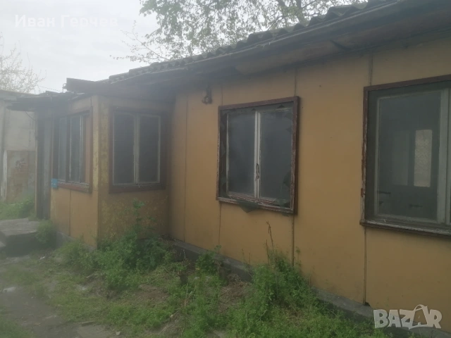 под наем - склад 35 кв.м. - Пловдив