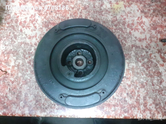 Демферна шайба за vw crafter 2.5 tdi 