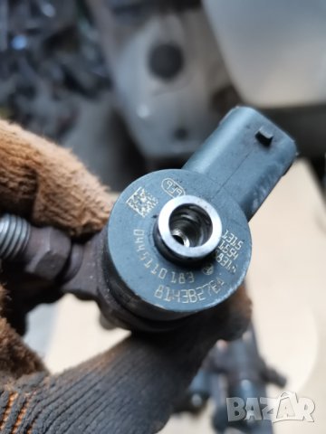 Дюзи Бош 0 445 110 183 здрави / 4 броя и за части или за ремонт