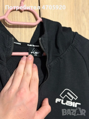 Оригинален екип Flair Xs, снимка 3 - Спортни дрехи, екипи - 54339386
