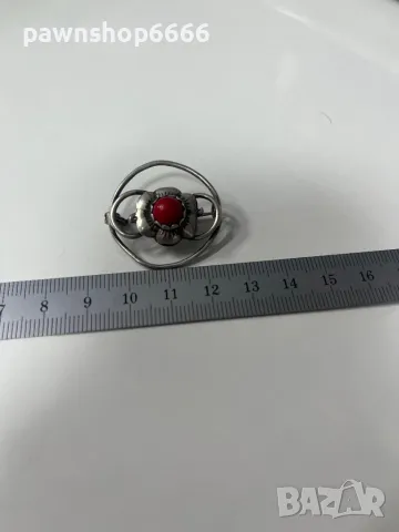 Винтидж сребърна брошка с корал , снимка 8 - Колиета, медальони, синджири - 49893859