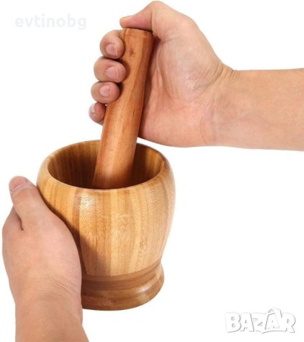 Бамбуково хаванче с чукало за чесън и подправки