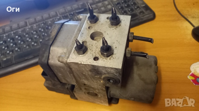 ABS помпа за Пасат В5 и Ауди 4 и 6 0 265 220 405 / 8E0 614 111 B / 0 273 004 283