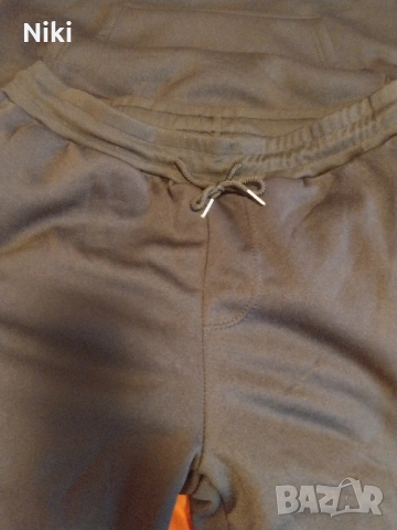 Спортен екип-суичър с качулка и долнище, снимка 4 - Спортни дрехи, екипи - 52462762