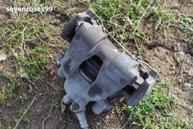 Спирачен апарат преден десен Фиат Пунто 2 2001 1.2i 60 Fiat Punto 2  2/3врати, снимка 2 - Части - 53194058