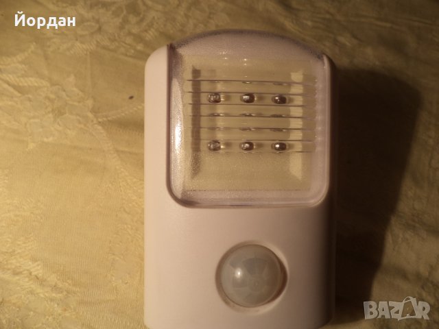 Лампи с датчик за движение