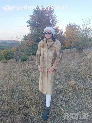 Дълго дамско палто лисица