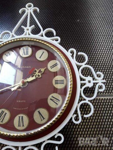 Стар стенен часовник -Янтар , снимка 3 - Антикварни и старинни предмети - 29668142