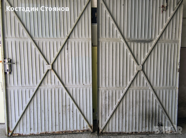 Гаражни врати 2 броя