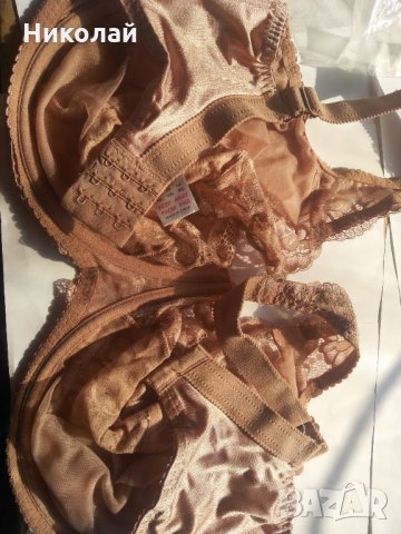 Огромен сутиен размер 90 N, снимка 3 - Бельо - 29838957