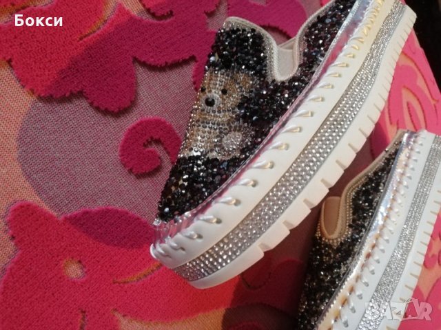 Ефектни блестящи чехли, снимка 2 - Чехли - 29160377