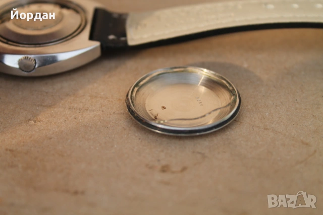 Швейцарски мъжки автоматичен часовник ''Damas'' /25 камъка/, снимка 10 - Мъжки - 54056868