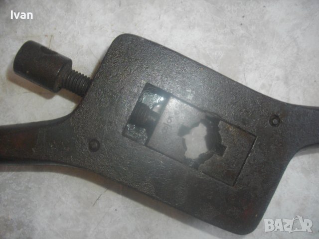 Гилотина Рязане Паркет Ламинат/Ножица Рязане Арматура/Плашка 5/8 Външни Резби На Тръби-Старо Качеств, снимка 17 - Други инструменти - 42362301