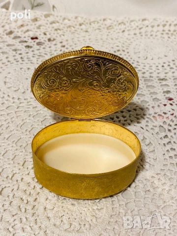 кутийки за таблетки , снимка 4 - Антикварни и старинни предмети - 53884301