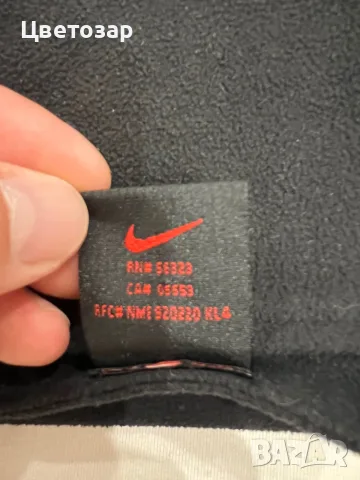 Поларен шал Nike , снимка 2 - Шалове - 56106332