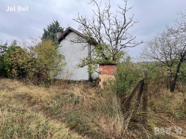 Къща на 2 Етажа в Казанлък с 1.1 дк Двор във Вилна Зона "Старите Лозя", снимка 3 - Къщи - 52183841