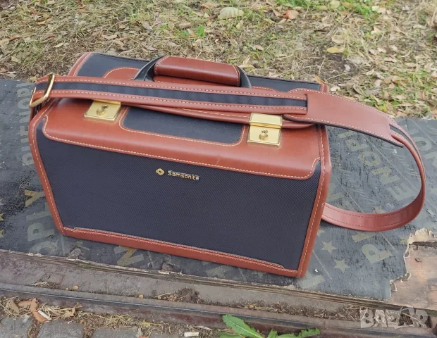 Чисто нова неизползвана ръчна чанта-куфар на Samsonite 
