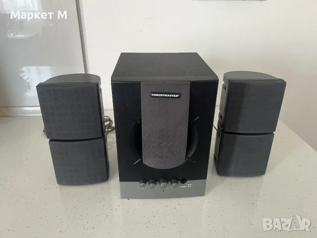 Аудио система 2.1 Thrustmaster (30W RMS) - Субуфер с две сателитни тонколони