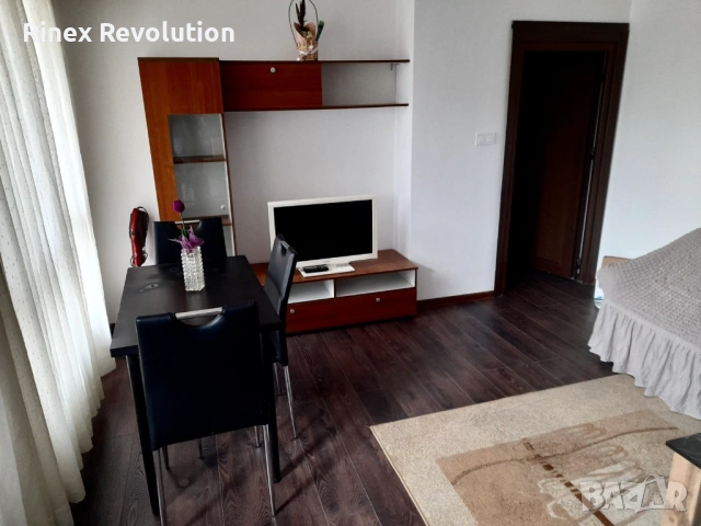 Двустаен апартамент под наем в Коматевски възел