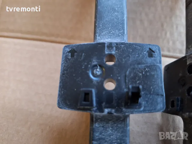 крачета оригинална стойка телевизор Philips модел 43PFS5503/12, снимка 2 - Стойки, 3D очила, аксесоари - 49553415