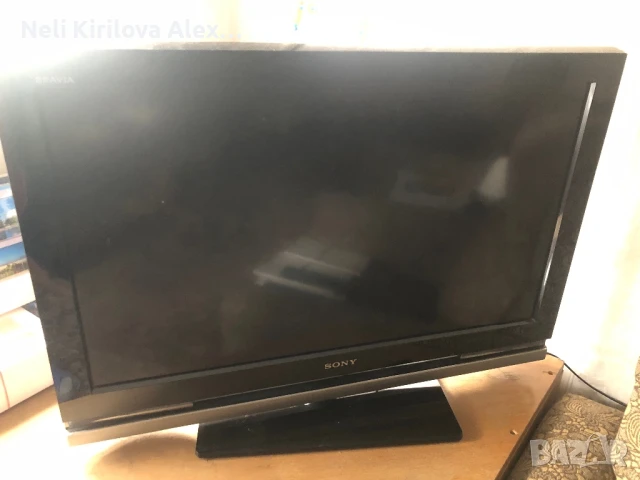Продавам ТV SONY модел KDL-32W4000 малко използван работи без забележки